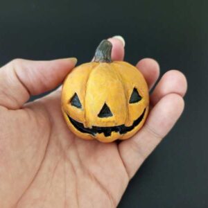 Rustic Mini Pumpkin Decor